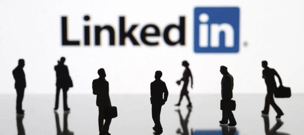 profilul de linkedin