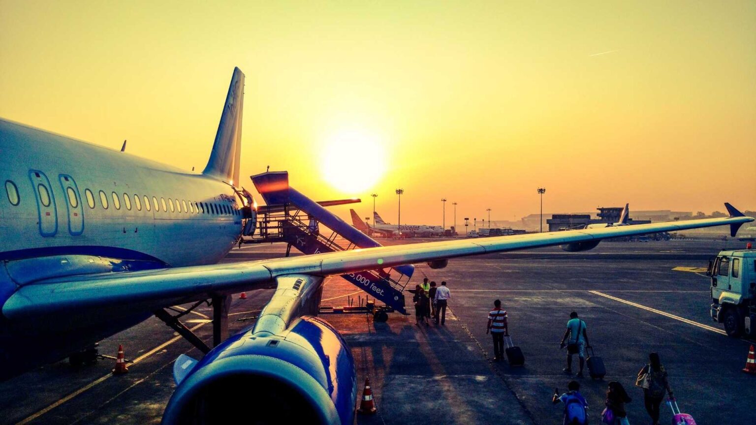 primul zbor cu avionul
